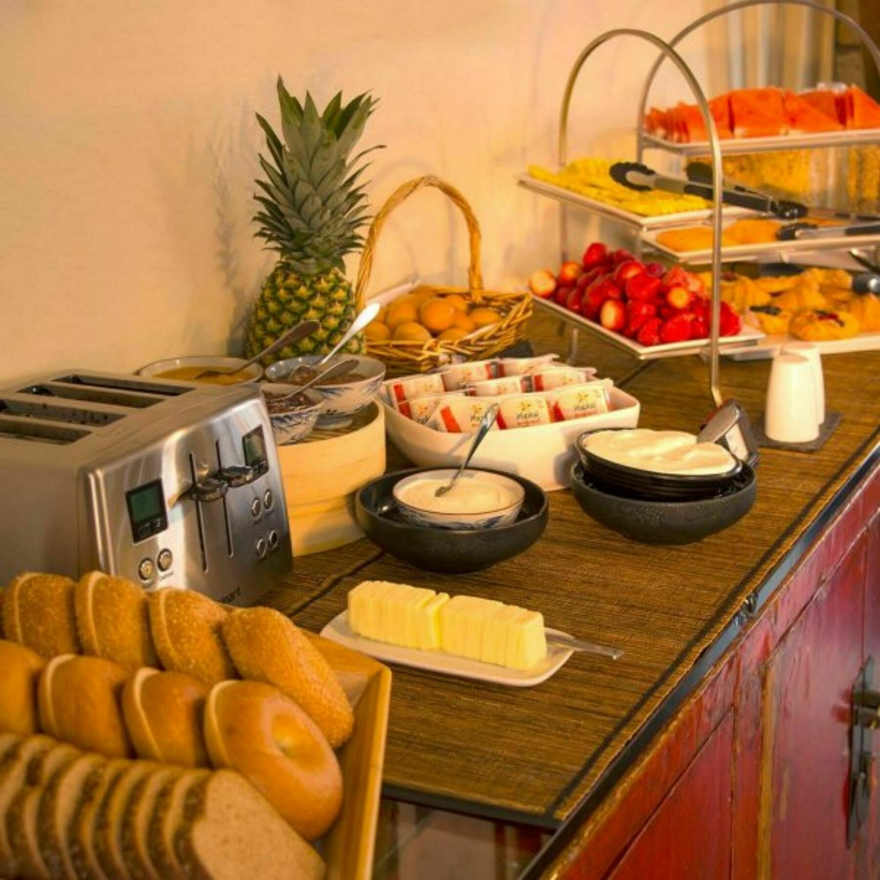 Tradewinds Carmel Otel Dış mekan fotoğraf